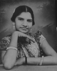 सुमन तापड़िया